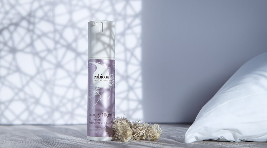 Kiss your skin “good night” - cobicos