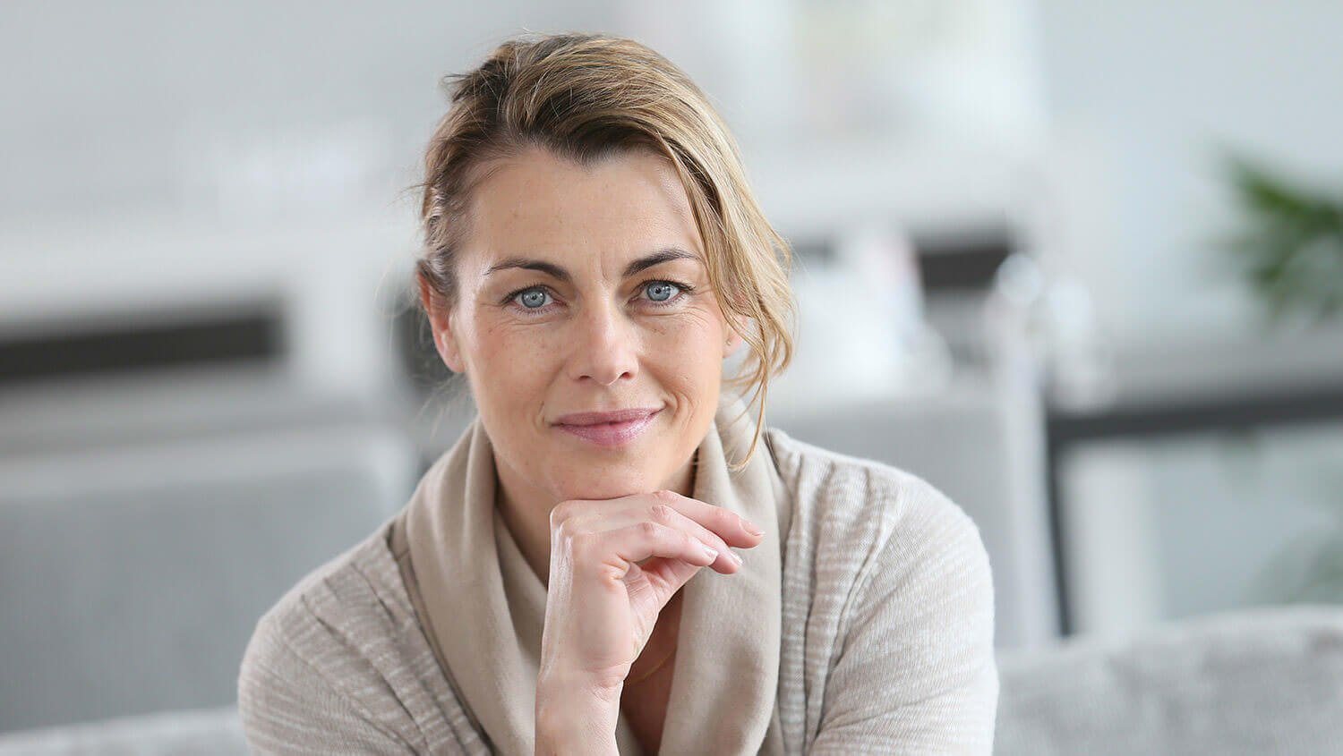 Reife Haut ab 50. Wie pflege ich mich sinnvoll? - cobicos