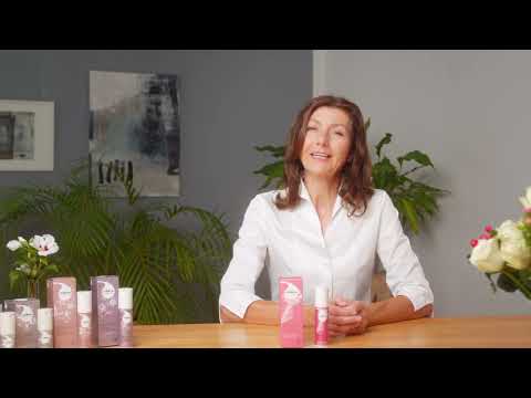 Birgit Corall von cobicos erklärt die Wirkung der cobicos Special Day Cream im Video